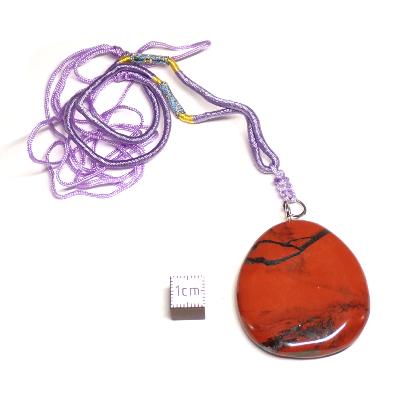 Jaspe rouge avec cordon - pendentif pierre plate