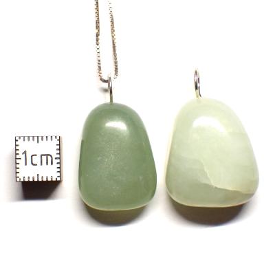 Jade de Chine - Pendentif pierre roulée