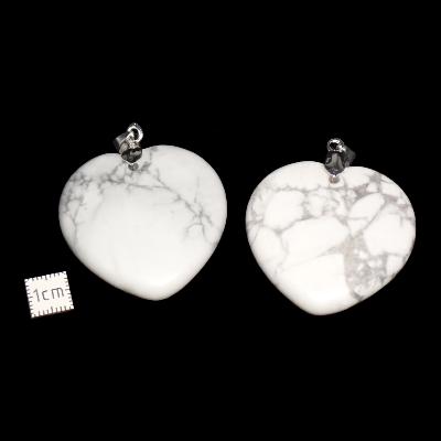 Howlite - pendentif coeur