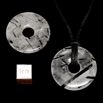 Cristal de roche avec inclusions de Tourmaline - Donut